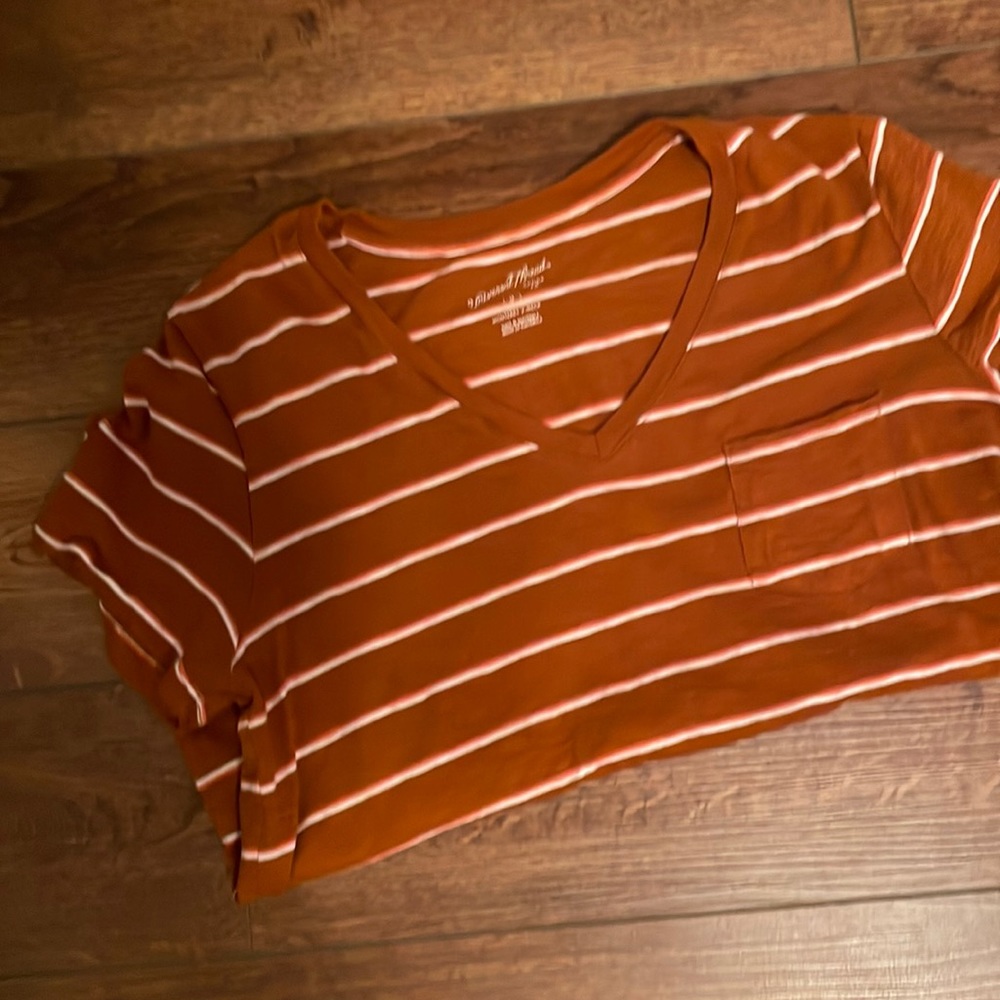 Short sleeve t